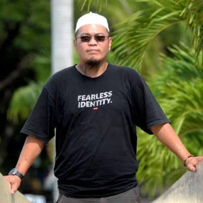 SELAMAT JALAN PEJUANG

Usiamu dalam Islam begitu singkat. Namun, jejak dakwah dan perjuanganmu begitu dahsyat. 

Kami mencintaimu. Dan ternyata Allah lebih mencintaimu...

Selamat jalan Koh Steven Indra Wibowo <a href="/stevenindraw/">steven indra wibowo</a> 

Rahimakallahu rahmatan wasi'ah. Lahul Fatihah...