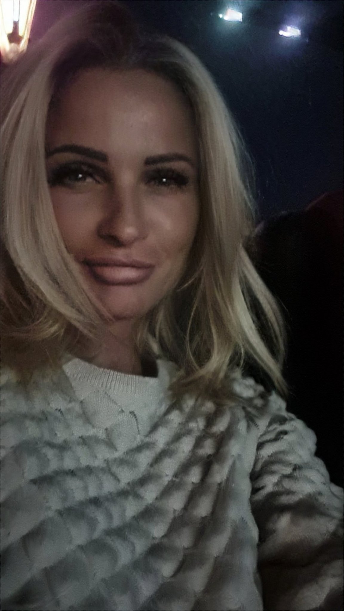 TW Pornstars - Candy Samira. Twitter. Spontan ins Kino, jetzt lecker Nachos  und Popcorn 👍👍 Film. 6:41 PM - 14 Oct 2022