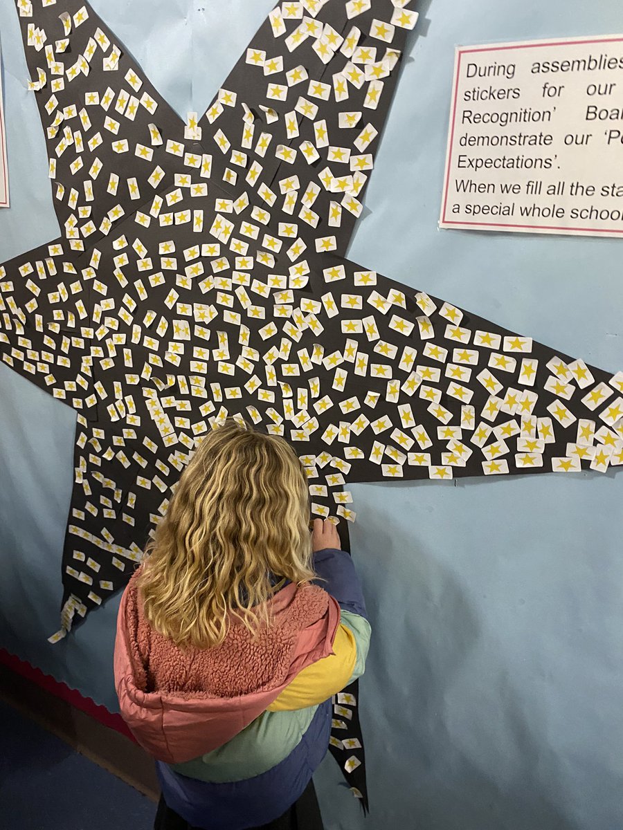 NewtongrangePS tweet media