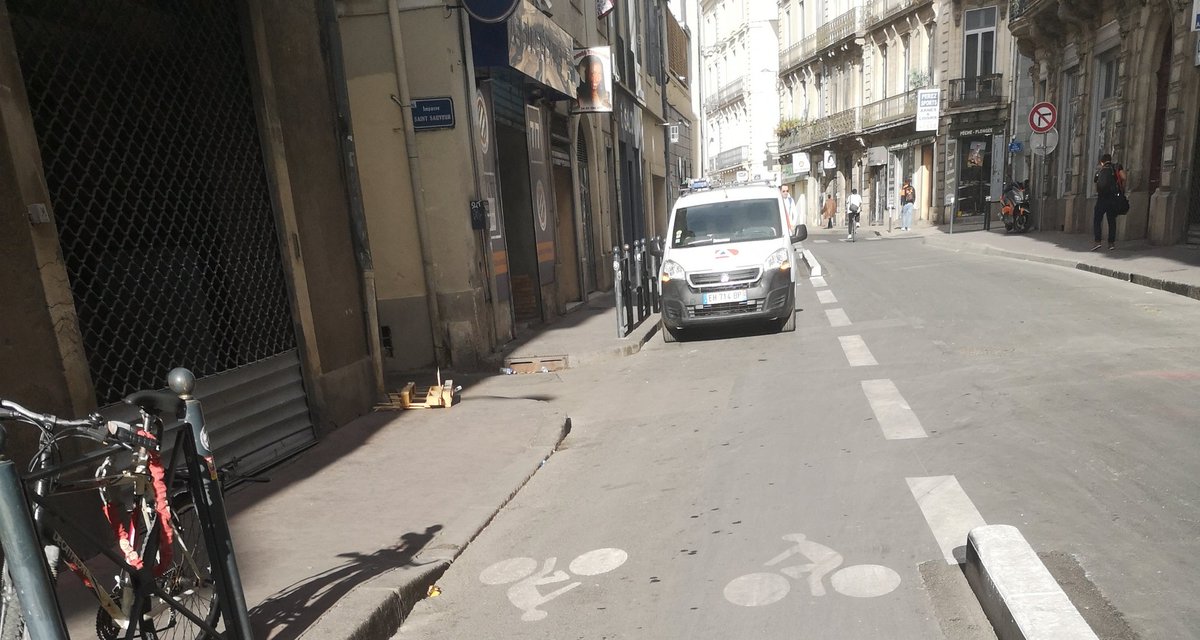 Stephou_mtp's tweet photo. @PMMontpellier Où êtes vous pour faire respecter le code ? https://t.co/JVznogyoQX