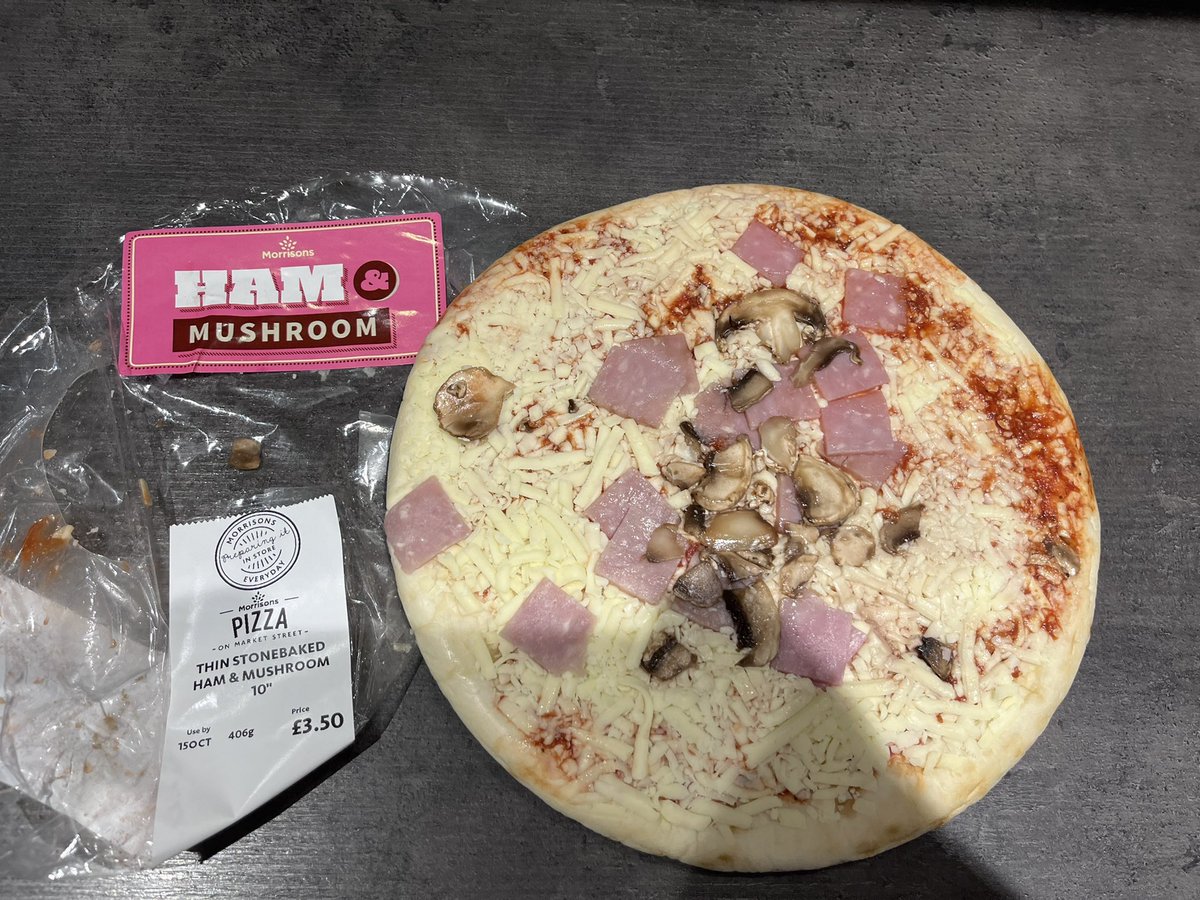 heyzee's tweet photo. Really @Morrisons? Ham &amp; Mushroom with 11 tiny slices of ham and probably half a mushroom. Bloody disgrace and £3.50 for the pleasure https://t.co/rLha2HD2KT