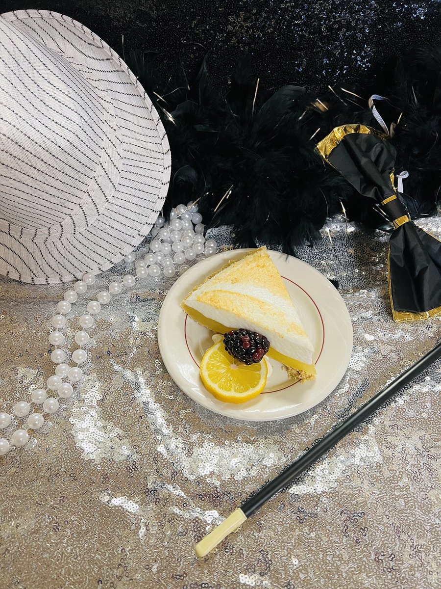 The residents loved their Roaring 20s themed lunch!
