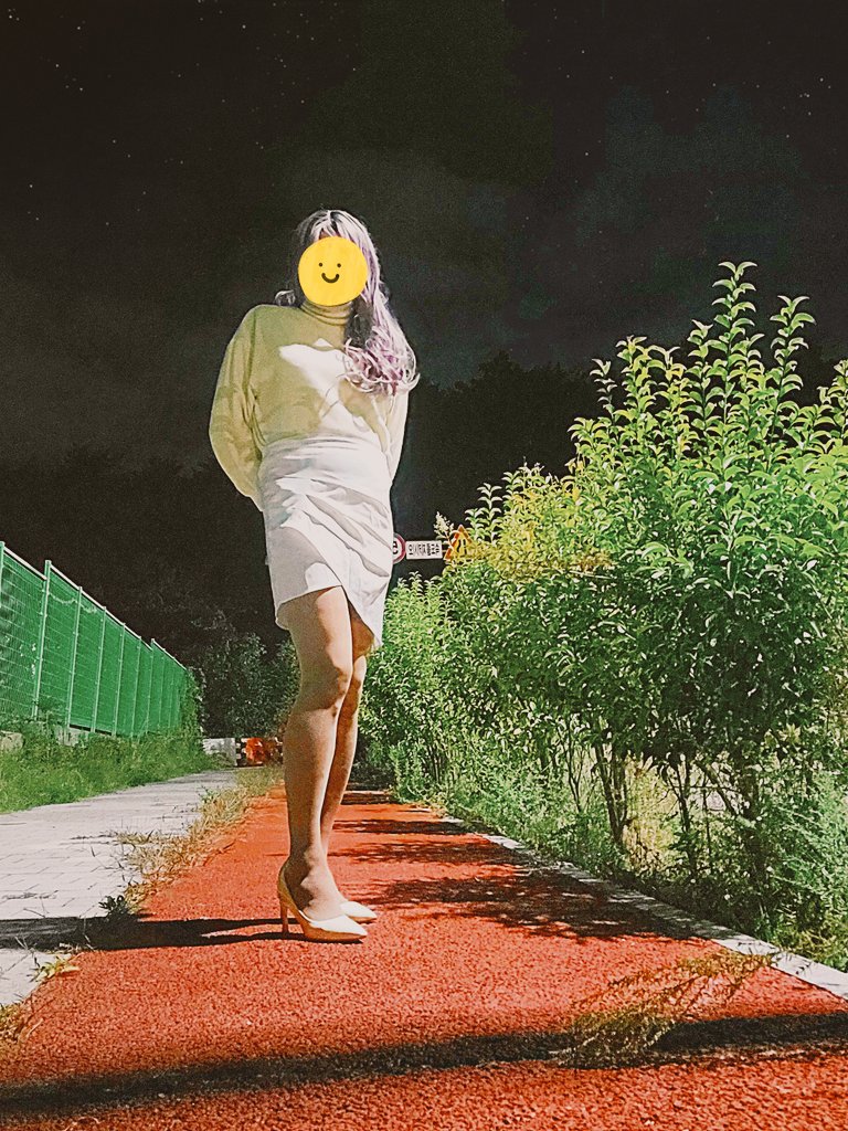 CdAryun's tweet photo. 담주부터 춥다는데.. 건강합시다~ https://t.co/AyYWzdix7a