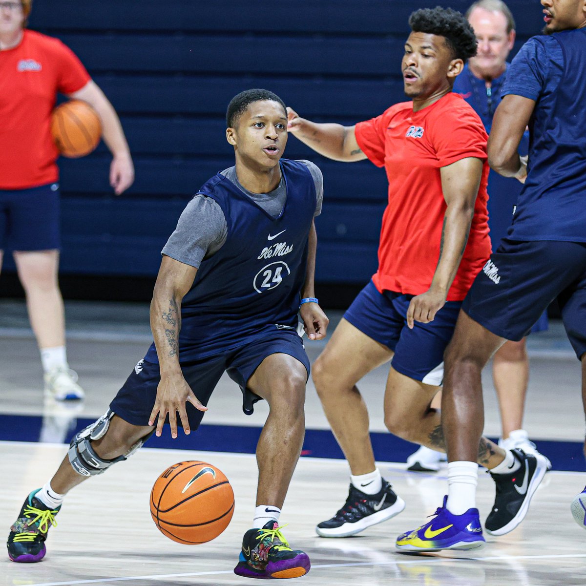 OleMissMBB's tweet photo. Skills Challenge is gonna go crazy... Who you got?
#HottyToddy | #SquareJam https://t.co/GPguQWptus