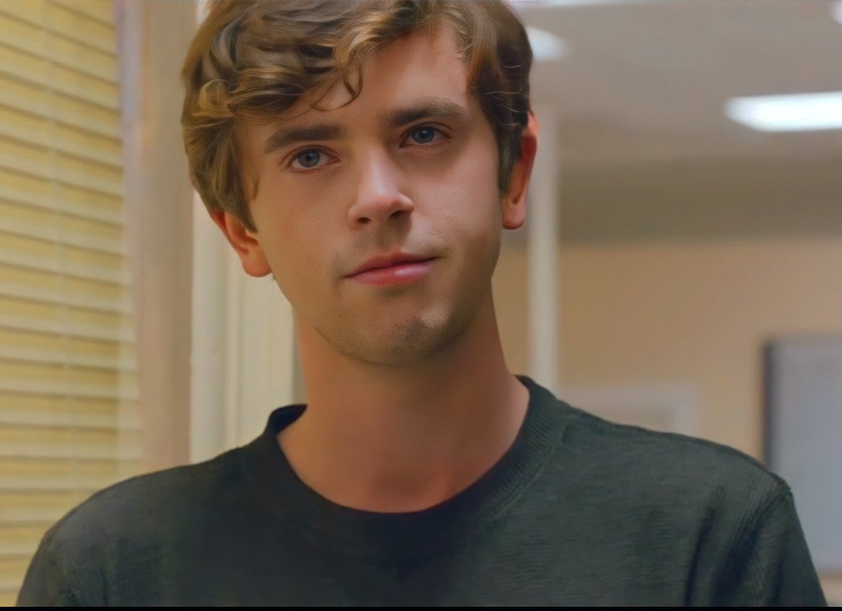 TGDsquad2's tweet photo. Charlie❤️💙 #FreddieHighmore #FreddieFriday #CharlieBrenner #AlmostFriends #TGDsquad2 @freddiehighmore 
Screencap by @mskitkat2u ♾️💖💙 https://t.co/mA4FsxXCL1