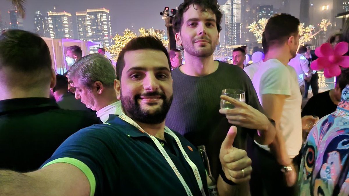 ekattar's tweet photo. Aaron was a pleasure meeting you & learning more about @AltcoinDailyio Story at #DubaiCryptoParty @aarontarnold https://t.co/2WT3YdLaIK