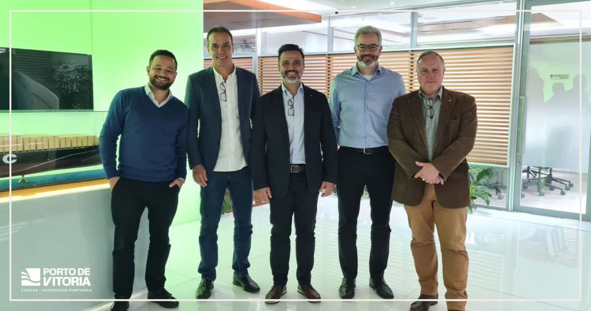 Vportsbr's tweet photo. O valor do custo frete marítimo, em especial entre BR - EUA, foi tema do encontro em SP, dia 11, entre os presidentes da CODESA Ilson Hulle e do Centrorochas Tales Machado, com dirigentes da MSC. https://t.co/wPqmcUxJmp