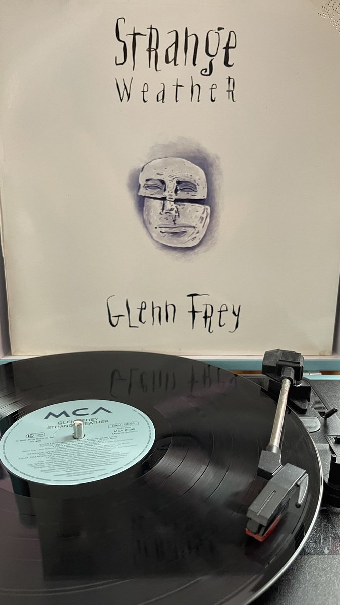 smithkc21's tweet photo. Once againโฆperfect timing. Not many vinyl copies of this one that Iโve seen. Glad I finally have it. Happy Frey Day! ๐ค๐ถ๐ฆ
#GlennFrey #FreyDay #StrangeWeather #Vinyl #VinylJunkie #VinylRecords https://t.co/EUB82wY93Q