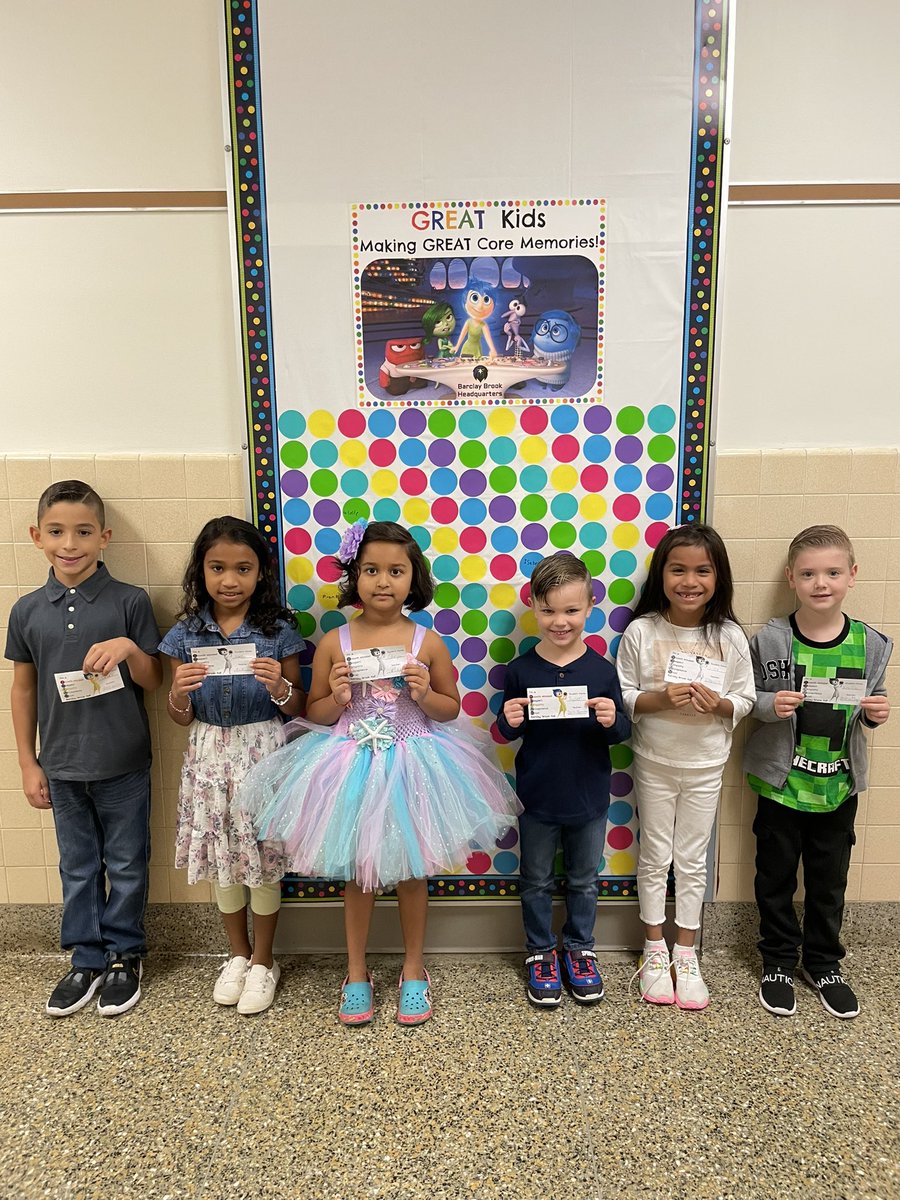 Erinn Mahoney tweet media