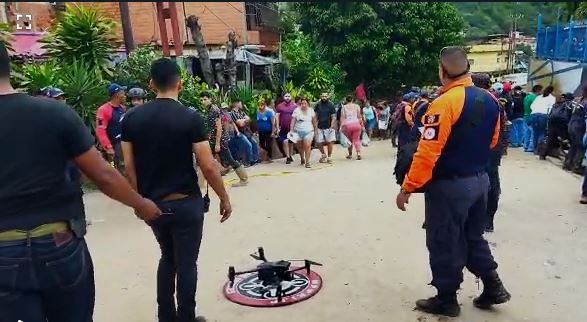 Cuando en la mente está ayudar a los demás, no hay obstáculos, y se crean redes de amistad entre todos los voluntarios para que como uno sólo vayamos al encuentro con la gente que nos necesita. Nuestra historia en Instagram y síguenos 
goo.su/gHxlp
#soyvoluntariogremca
