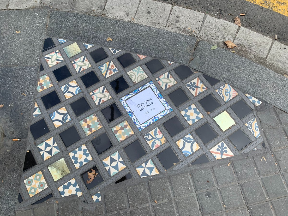 Bcnsingular's tweet image. Va ser bonic mentre va durar (Urquinaona amb Fontanella #DretaEixample)