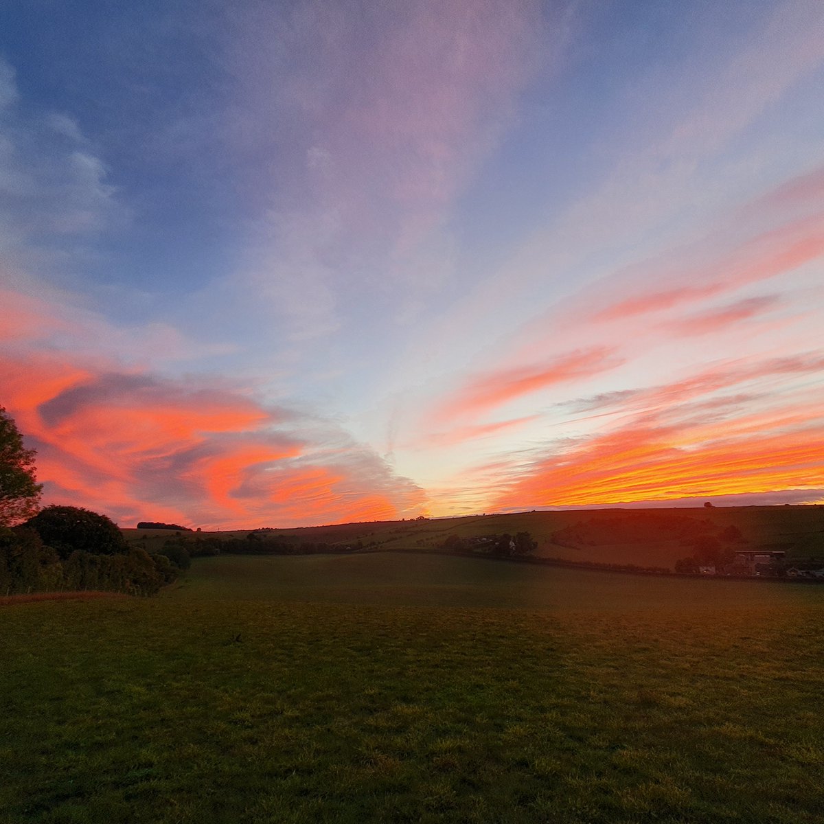 Not a bad evening walk. No filters, stunning skies. Welcome to the weekend.