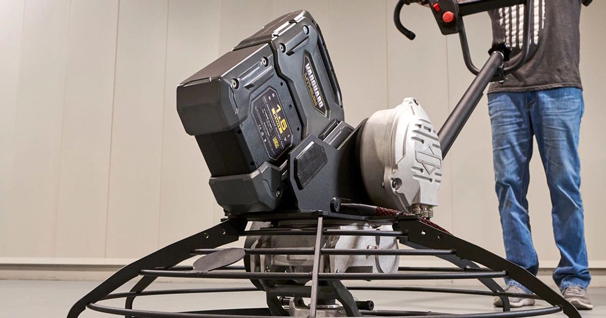 VanguardPower's tweet photo. There are great advantages to electrifying your #ConstructionEquipment. With increased demand of battery-powered solutions, our experts discuss why the future is headed down this path: https://t.co/aWgPHd3gkK #BatteryPower https://t.co/lsWFoy57mf