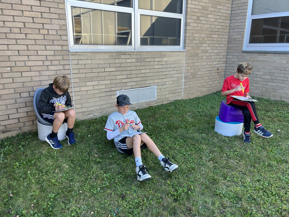 Great afternoon for a Fun Friday out in the courtyard! <a href="/WTE750/">Shawn Cruice</a>