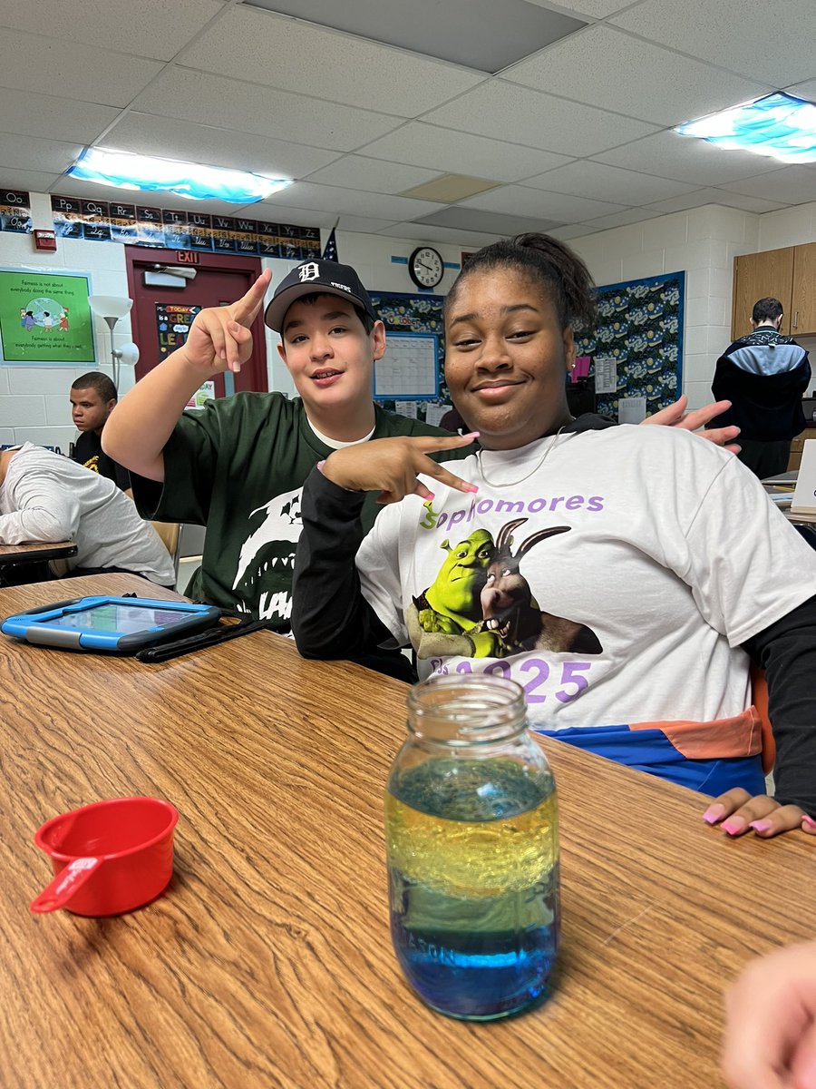 MrsDeneau's tweet photo. We completed a science experiment on density with various parts of a pumpkin today. Then of course the Pep Rally! @LamphereHS #wearelamphere https://t.co/E6RSJNvzV1