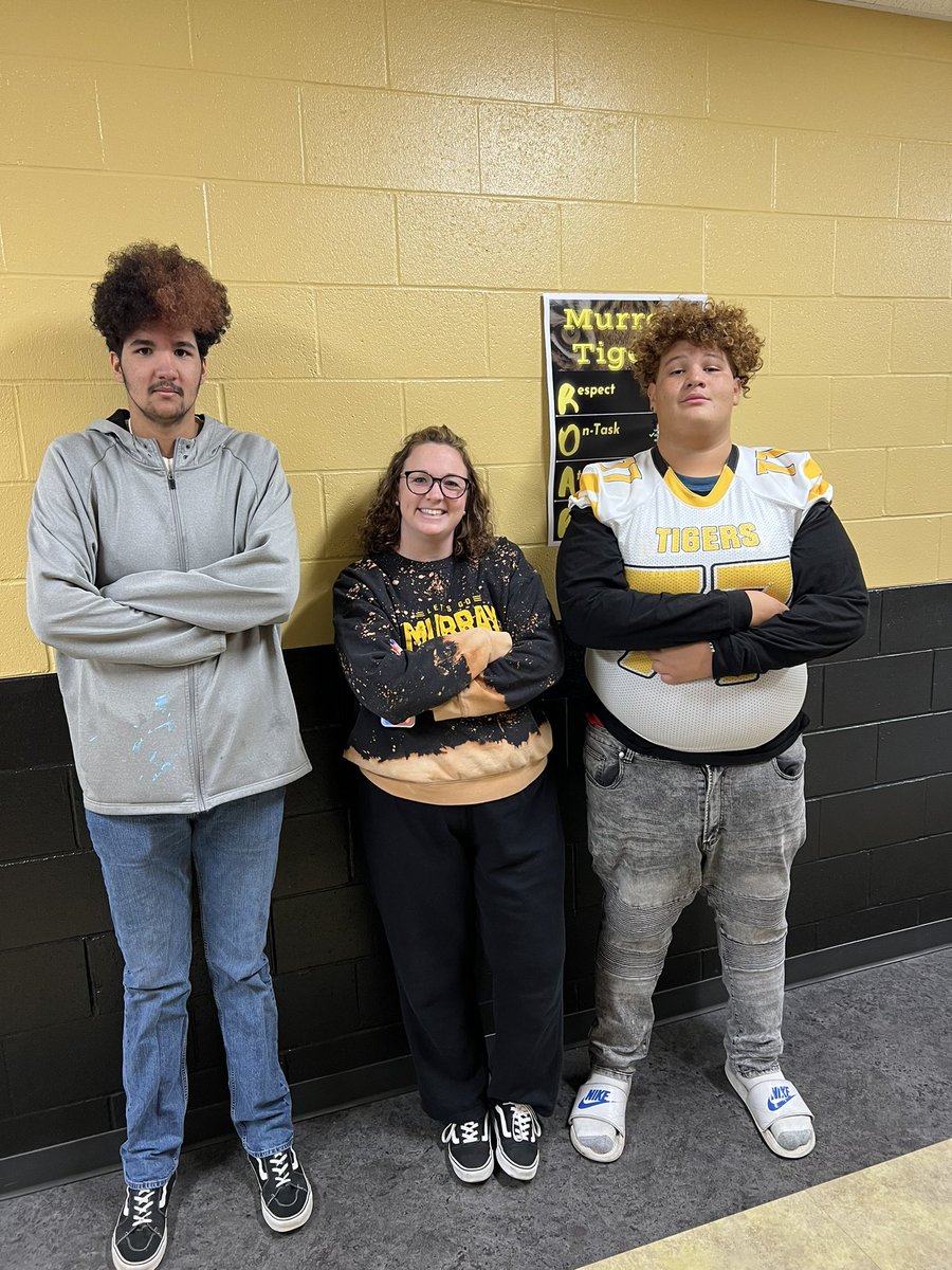 TonyJarvis_MHS's tweet photo. Murray High Staff Recognition chosen by students and fellow staff!
We love our hardworking team.
Our winner for 10/14, Mrs. Emily Gooch.  “She has been a fantastic staff member and supporter for all students.”👊🏻 #MurraySchools https://t.co/ABXrAENLg7