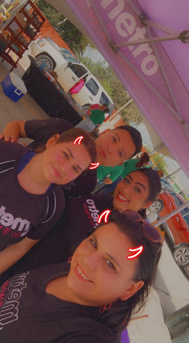 Cynthia87575389's tweet photo. Come and join us at 3614 Pecan Blvd McAllen Tx 78501 @purely_wireless     We have free food and amazing promotions on Iphones and androids. https://t.co/xTPYCyF2Hz