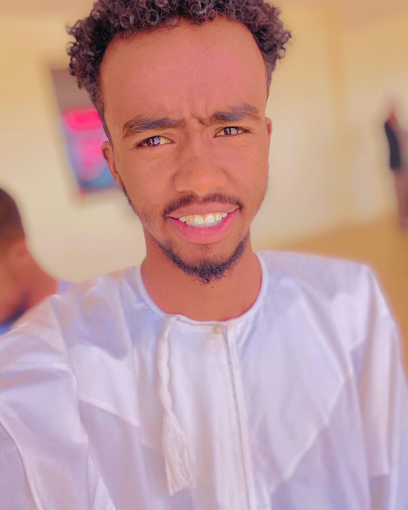 KaderLaporte's tweet photo. Naftaydaay ha dheeliyin
Ha dhantaalmin abidkaa
Rajo hooyo dhidibtoo 
Lagu dhabar jabaad tahee!.🙏❤️🌏 https://t.co/K67q9FFwt5