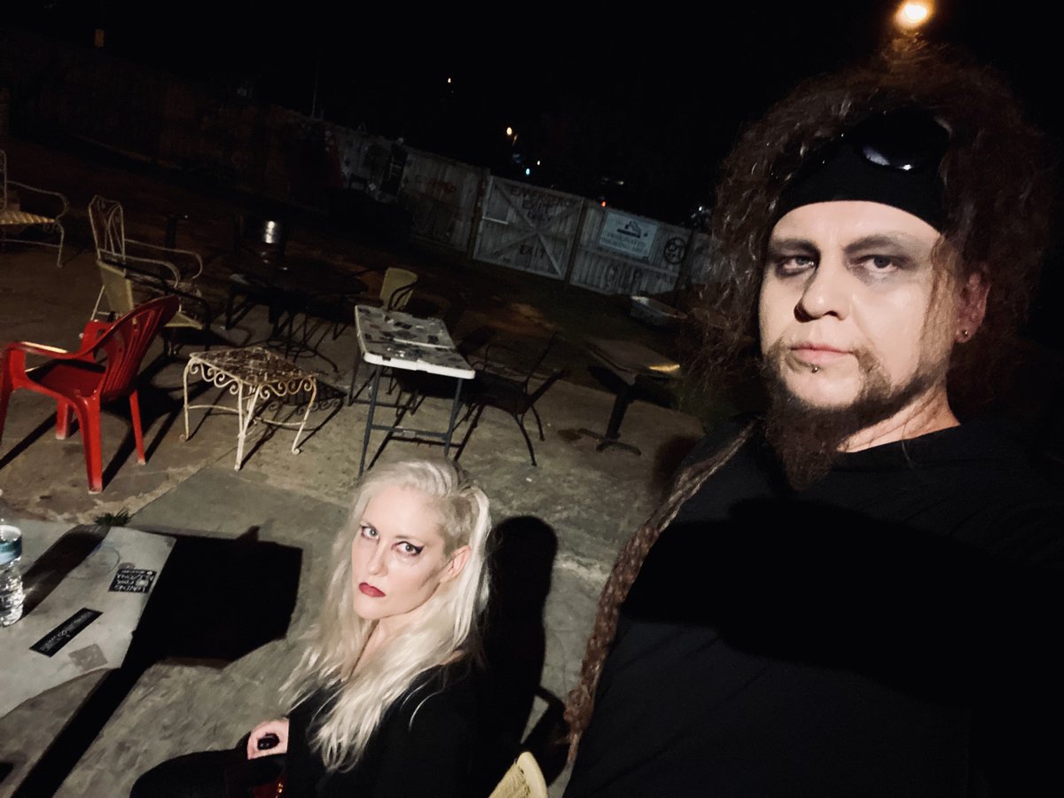 solemnshapes's tweet photo. Tonight we are in #roanokeva at Flying Panther Skate Shop for the #beyondthecrypt #roanokefreakshow #gothnight #halloween spooktacular with DJ #nightterror #roseclouds &amp; @SameSt0ry come dressed to kill for the #costumecontest 🔪🔪🔪

📸 from @MILESTONECLUB 🎃 https://t.co/xE8D7p6N4S