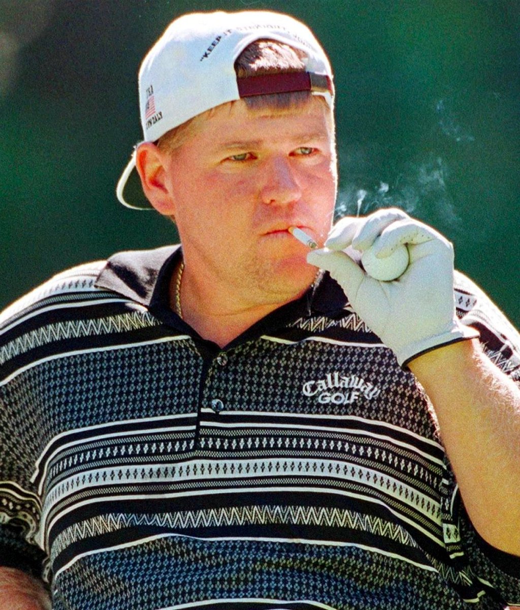 Lights, Camera, Barstool (@lightscamerapod) on Twitter photo Jonah Hill will play John Daly in an upcoming biopic about the professional golfer
(via <a href="/TheInSneider/">Jeff Sneider</a>) Jonah Hill will play John Daly in an upcoming biopic about the professional golfer
(via <a href="/TheInSneider/">Jeff Sneider</a>)