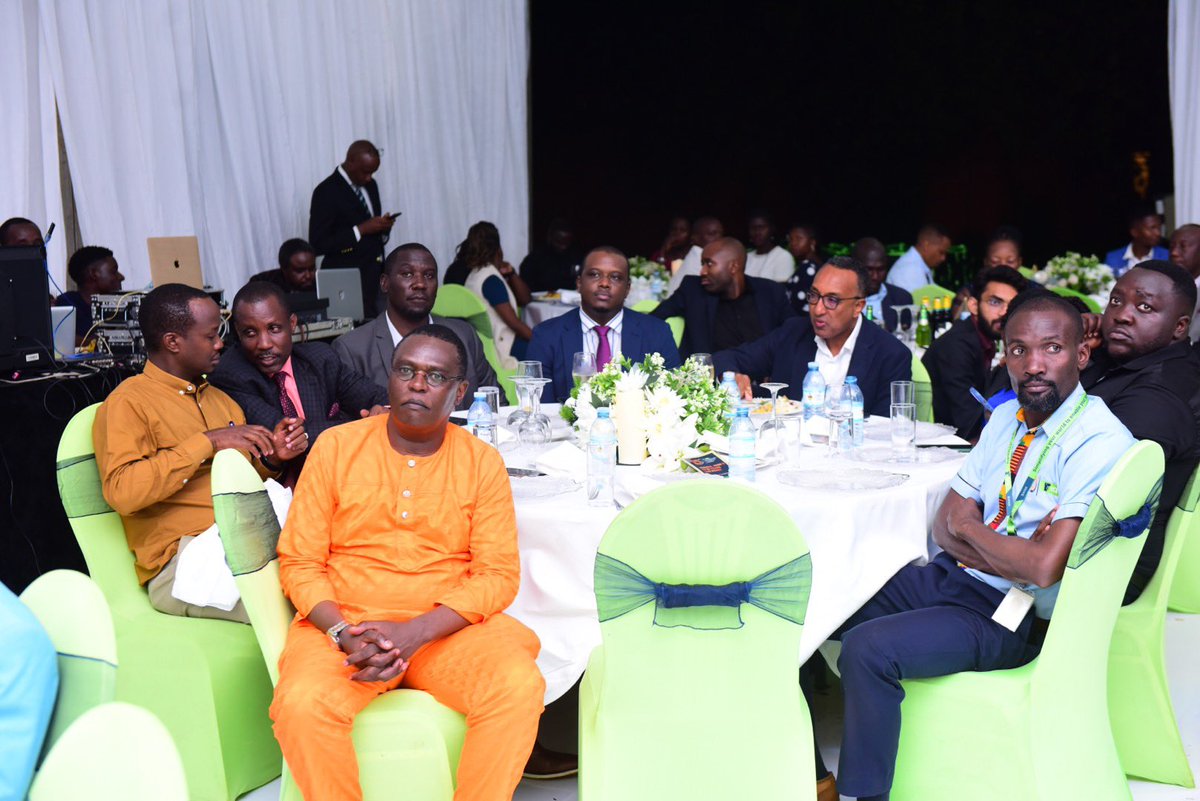 kcbbankug's tweet photo. “It gives me great pleasure to be apart of the great remarkable journey of KCB. On behalf of the ministry, we take the opportunity to congratulate KCB upon achieving this milestone.” ~ Hon. Henry Musasizi Acting Minister of State @mofpedU
#KCBAt15 #KCBGoAhead https://t.co/9MM1IJrdGB