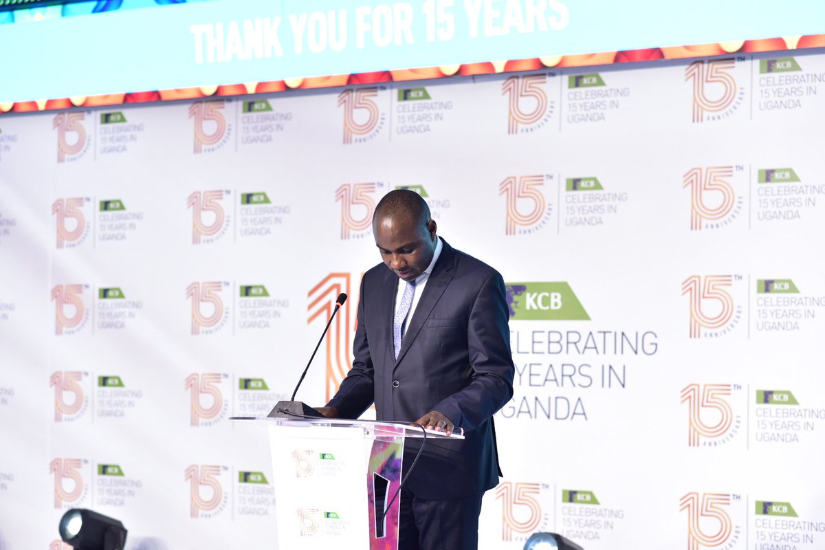 kcbbankug's tweet photo. “As Gov’t part of our responsibilities is to ensure financial growth & financial institutions offer a great support by proving capital to different businesses.” He added
#KCBAt15 #KCBGoAhead https://t.co/u3Bepeu7x3