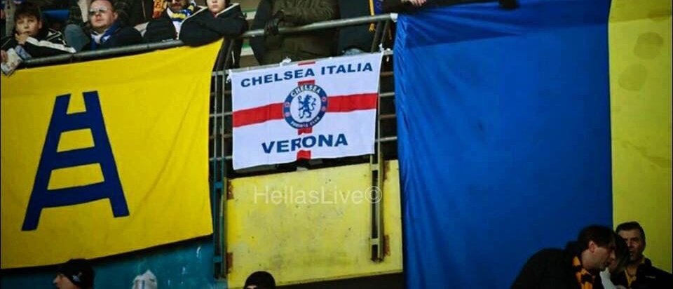 Nicol35807036's tweet photo. Ricordiamoci che i veronesi, con cui non sarà mai una partita banale a prescindere, sono anche gemellati con chi ci ha rubato la partita martedì.
L'anno scorso gliene abbiamo date 3 all'andata e 3 al ritorno, facciamolo ancora!
FVCR🔴⚫️
#HellasMerda #VeronaMERDA \=/ https://t.co/2Te7P6be64