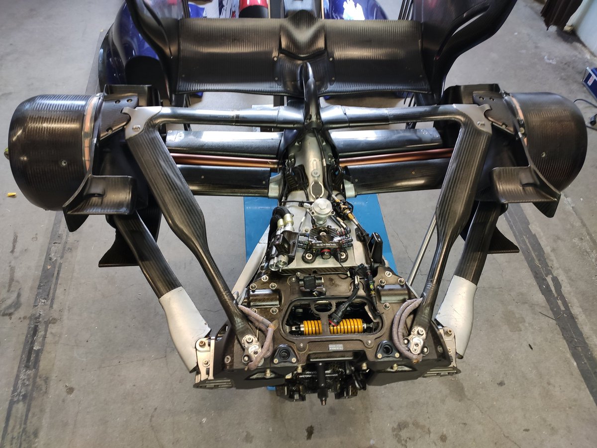 RickvB_'s tweet photo. @ScarbsTech STR8 (from the 360 video) Rear suspension sub assembly https://t.co/HsjdPsnj1j