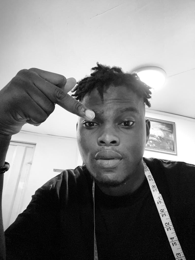invisiblekido's tweet photo. Life been tire me but anytime I look in the mirror, I see no reflection
It tells me no one give a fuck even though am alive https://t.co/YyCf7R5jTC