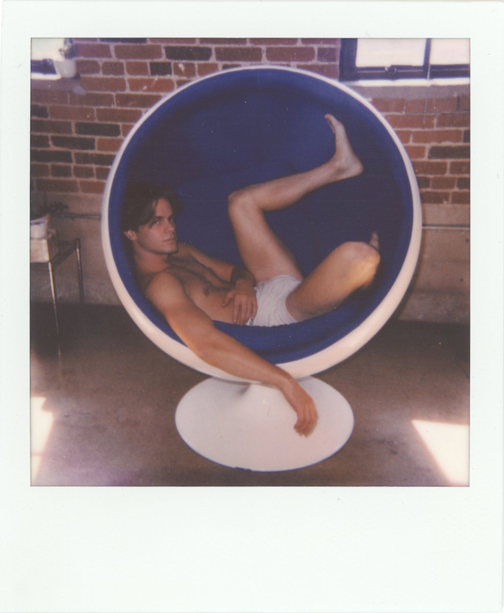 jbalexanderstud's tweet photo. Can't get enough of @gayinterludes shot on #polaroid600 #polaroid #coolcam https://t.co/3XaVyWxAY3