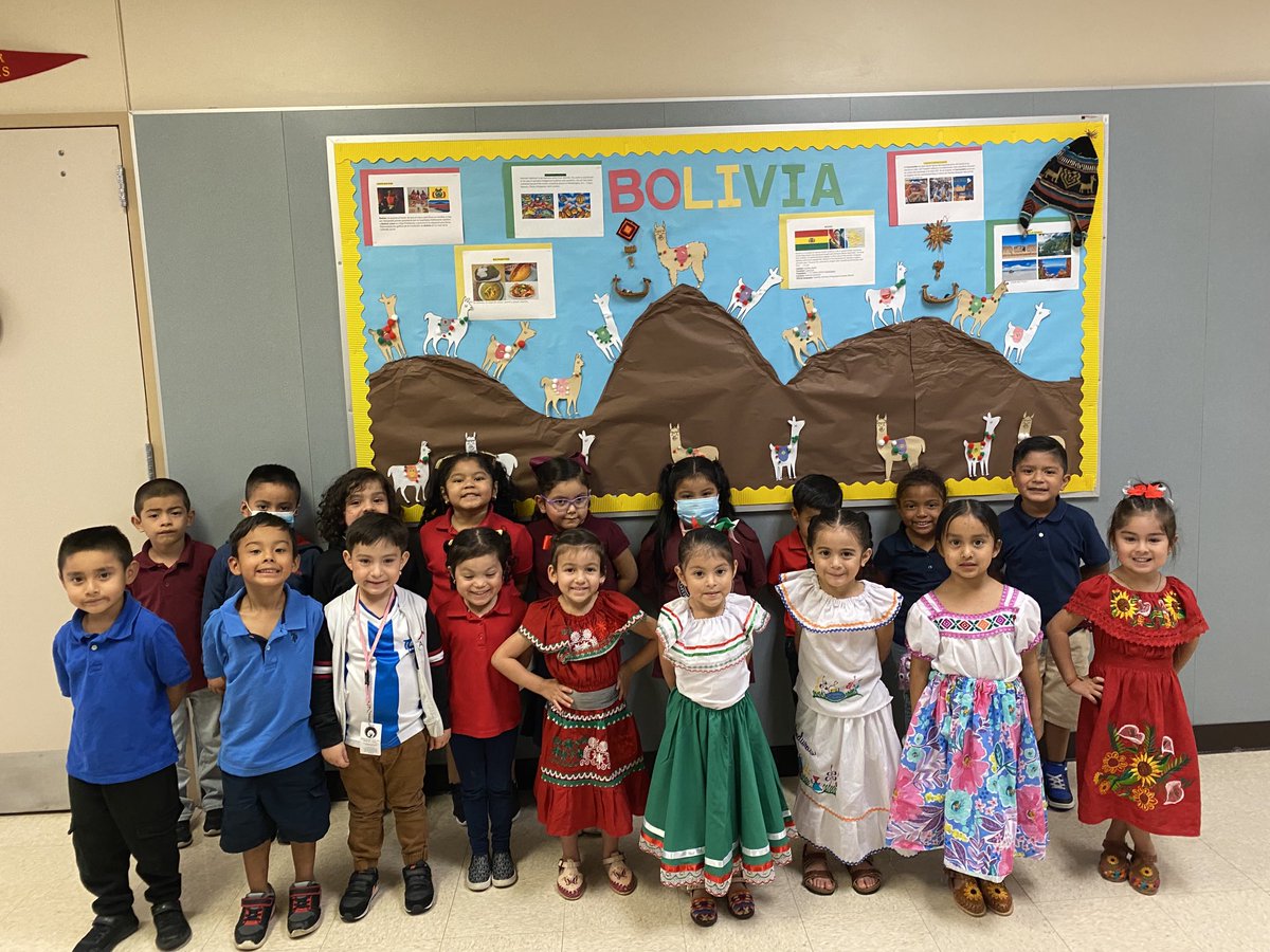 Mrs. Ramirez tweet media