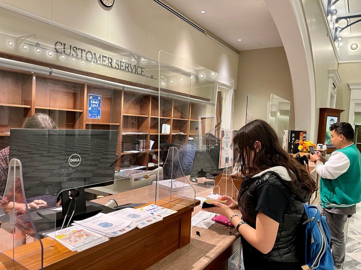 TNUWaggonerLibr's tweet photo. Yesterday the book club took a trip to the downtown public library to get signed up for cards! Nashville Public Library cards give students another option for books (+ebooks, audiobooks, movies and shows and more), giving them even more titles and options to choose from! https://t.co/FHYG9WoGB5