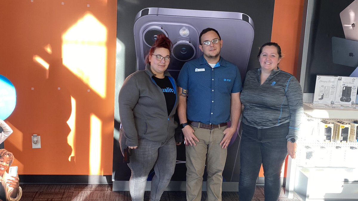 Brian_B1906's tweet photo. Congrats to Dale and the Prime Auburn store for accepting the challenge and becoming Small Biz certified. #SmallBiz #SWATsUp @TeamDaMannGC @DemetrusHayes1 @swat_east https://t.co/ymxZVHUrZX