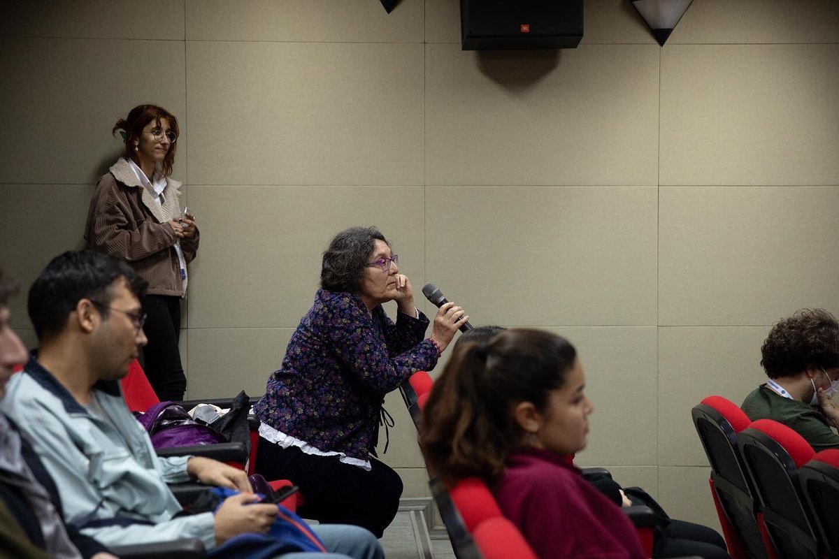 CIDA 2022 Sonuç Bildirgesi’nin okunmasıyla tamamlandı…
CIDA 2022 3. Dijital Çağda İletişim Sempozyumu’nun son günü iki oturum ve bir panelin yanı sıra bilgisayar laboratuvarımızda gerçekleşen workshop ile sona erdi. 
<a href="/cidaintl/">CIDA International 2022</a> #CIDA2022