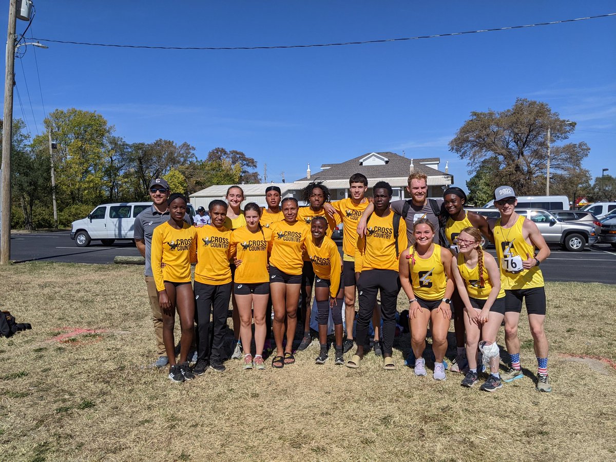 fredandbugsmom's tweet photo. @CCCCsports @CloudXCTF https://t.co/OmaCS4kDrZ