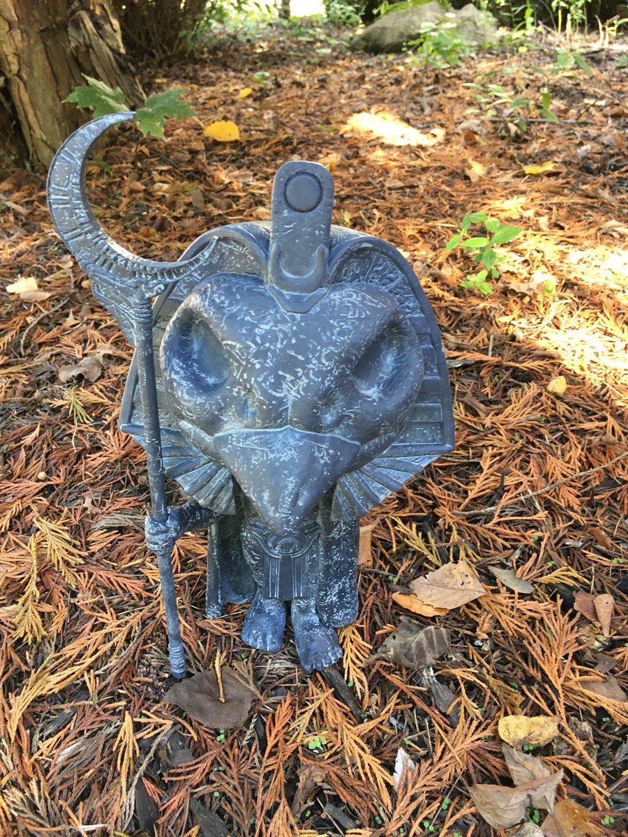 So … so .. there I was, strolling through the forest North of the castle, when I … I stumbled across a statue of Me !!!  It even has a wand !!!!