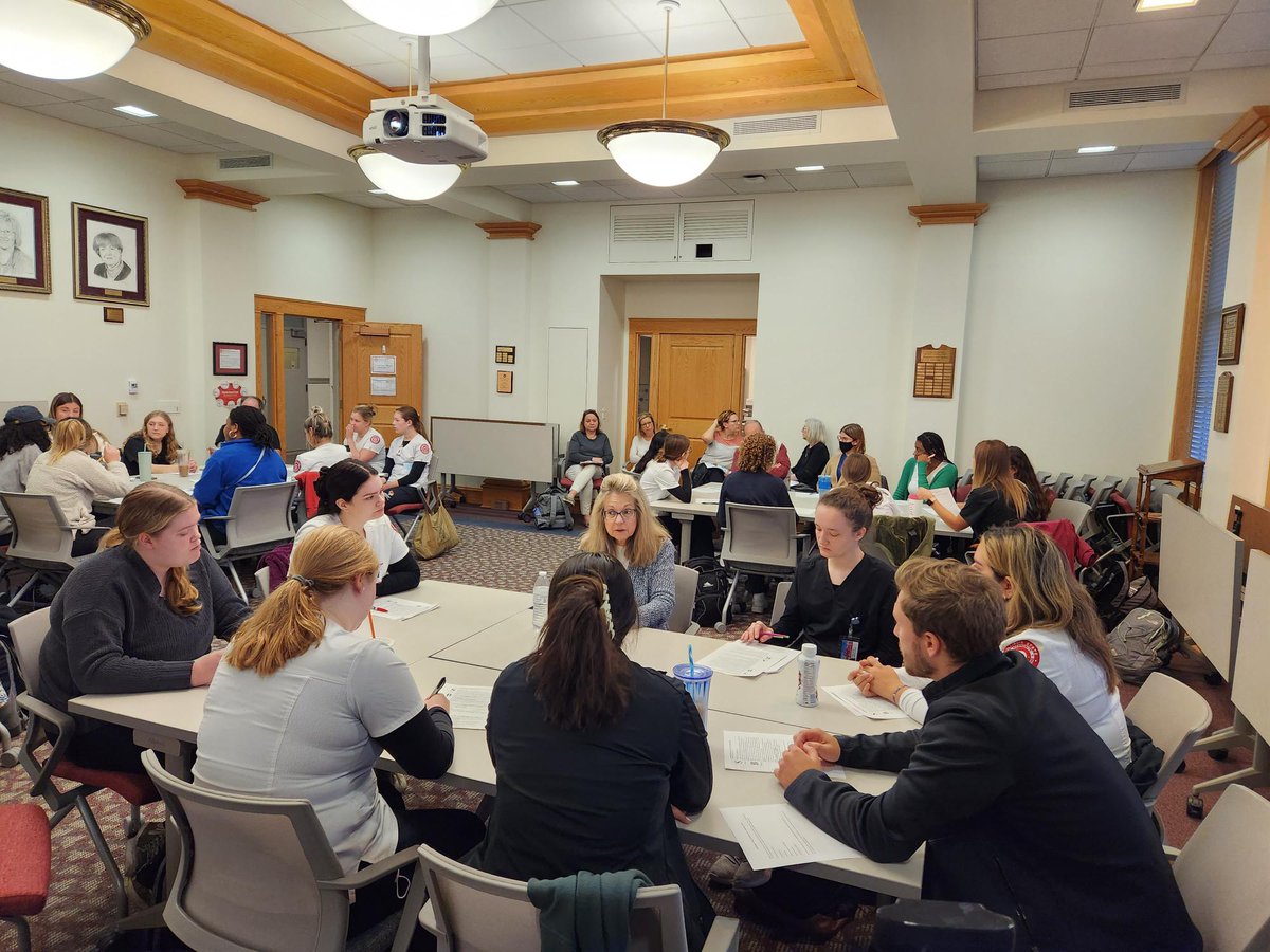 More of our awesome #SocialWork students with other awesome students from Mennonite College of Nursing, Communication Sciences and Disorders, and Health Services and the interdisciplinary collaborative simulations. So much <a href="/illinoisstateu/">Illinois State</a> awesomeness in one room!! <a href="/NursingISU/">Mennonite College of Nursing at Illinois State</a>