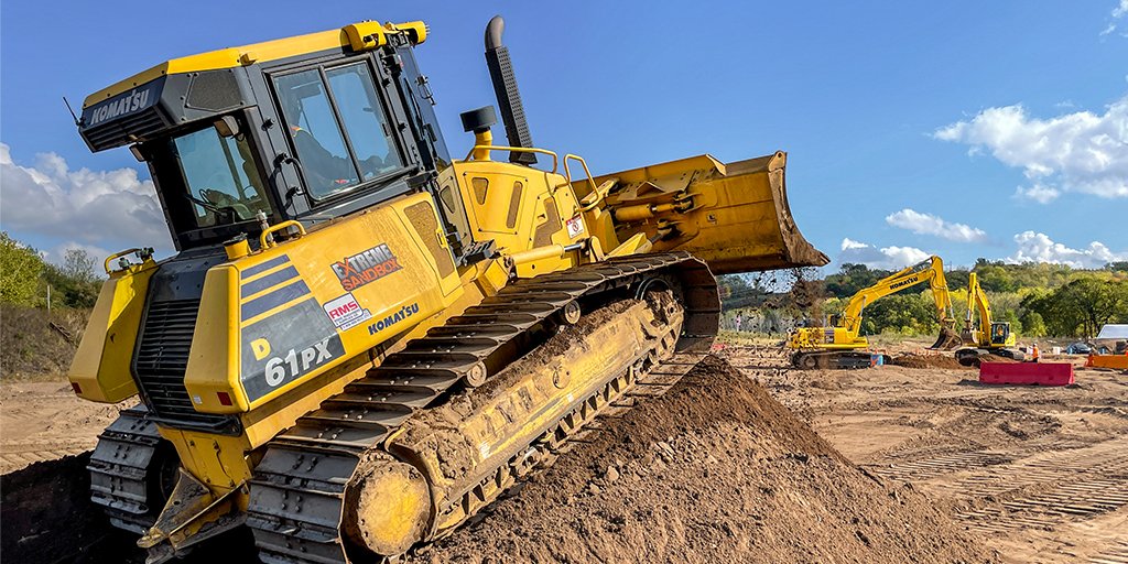 ExtremeSandbox's tweet photo. There's just something about the way the sun hits our equipment. 😍 https://t.co/7hJELaUCkb