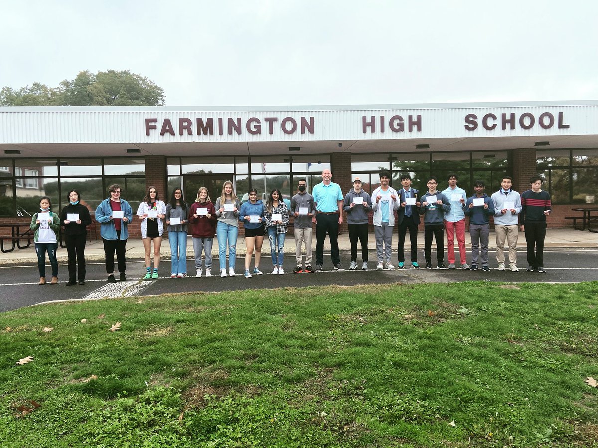 Congratulations to our National Merit Scholar Commended Students!
#OneschoolOnecommunityOneus