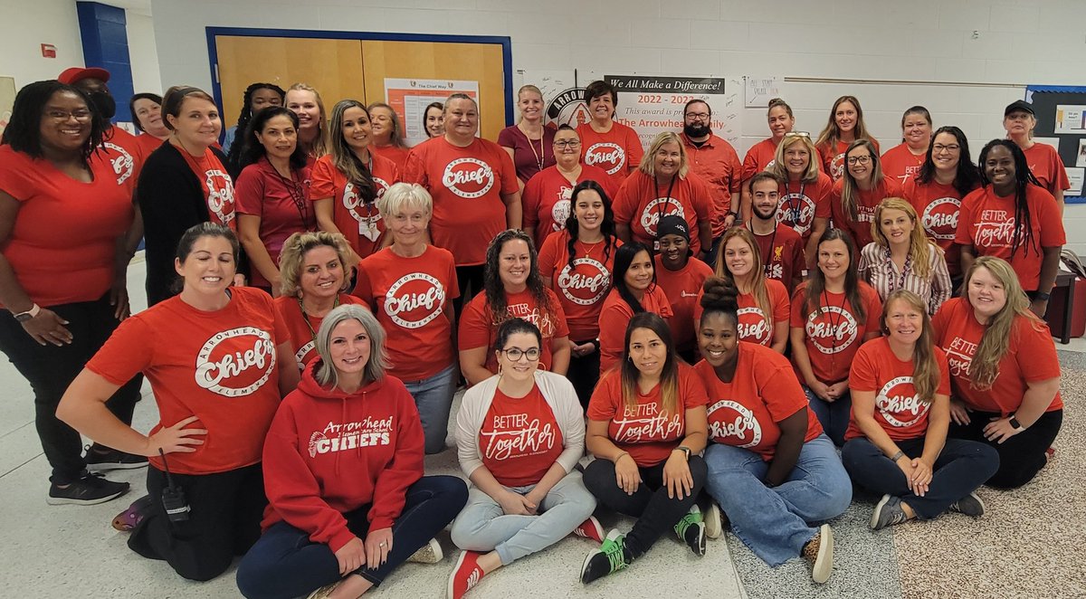 Lisa Riley tweet media