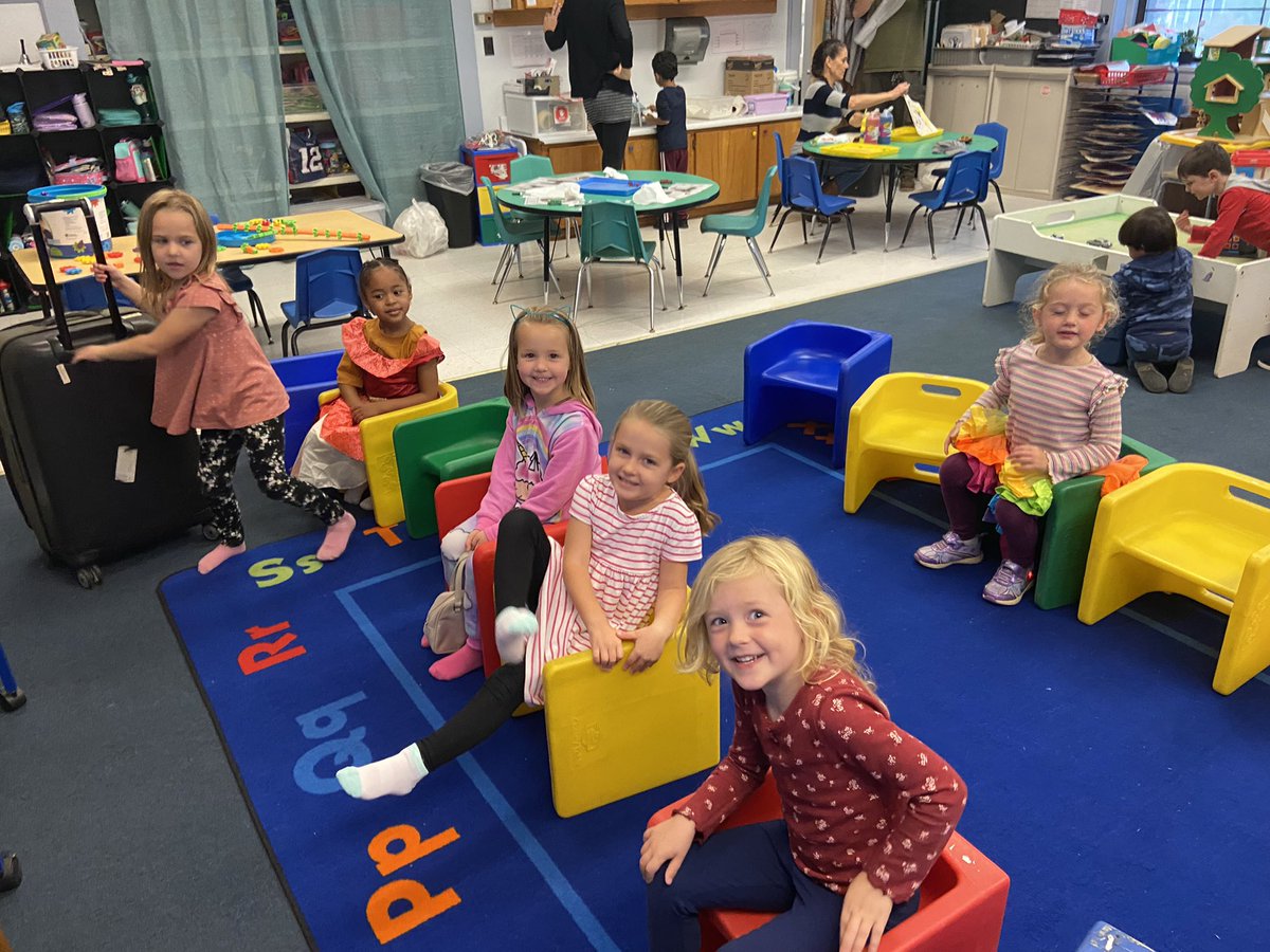 MsLeblancBBC's tweet photo. Students at play = Students at work! A classroom can become so many things with a little bit of imagination. This week our classroom became an airplane, a bus and a hotel. All in one week! #TransportationUnit @kpoissonbbc https://t.co/D1yH3wEAfH