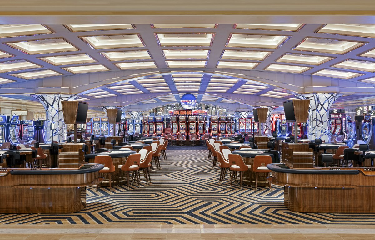 gpmanufacturing's tweet photo. We ❤️ the table game chairs at Resorts World Las Vegas which feature our Ezra model. What's your favorite Gary Platt chair? https://t.co/EWZVhnyDwd