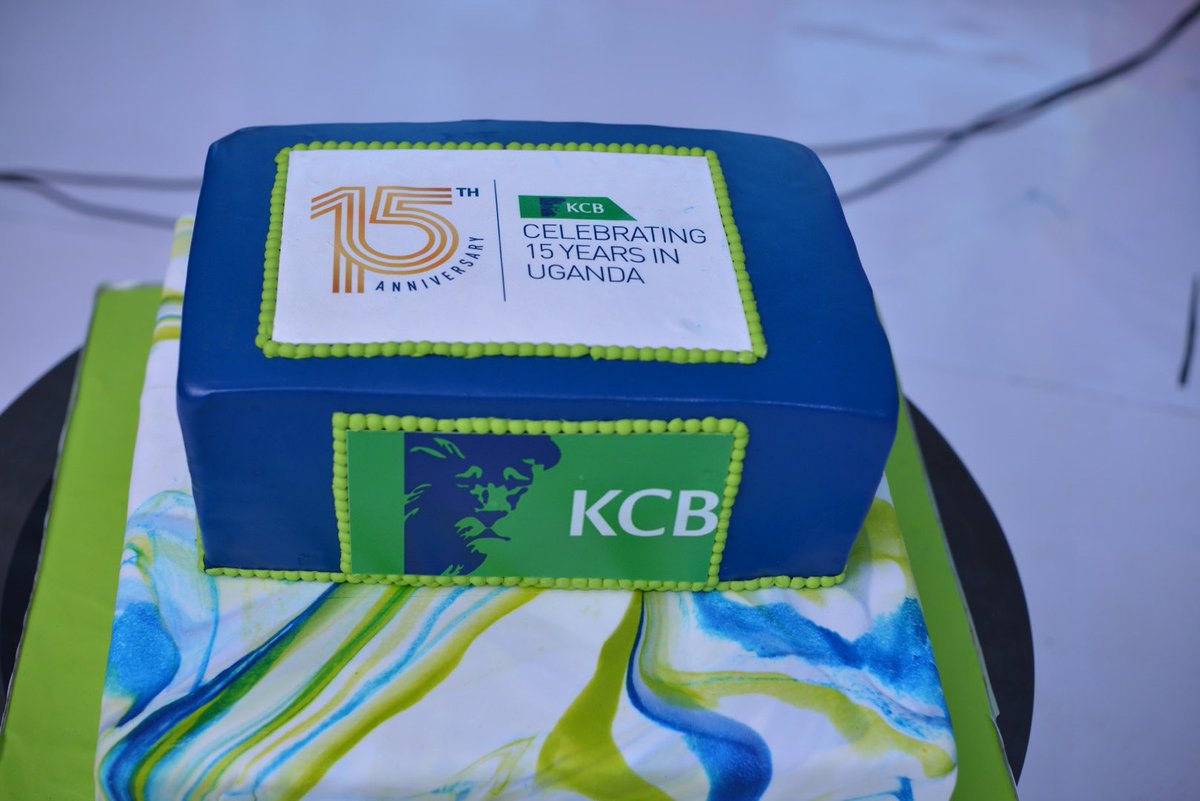 kcbbankug's tweet photo. Our board of directors, chief guest , staff members and other distinguished guests join in to cut the cake. Here’s to many more years! 🎉🎉
#KCBAt15 #KCBGoAhead https://t.co/GO3lUCnsnV