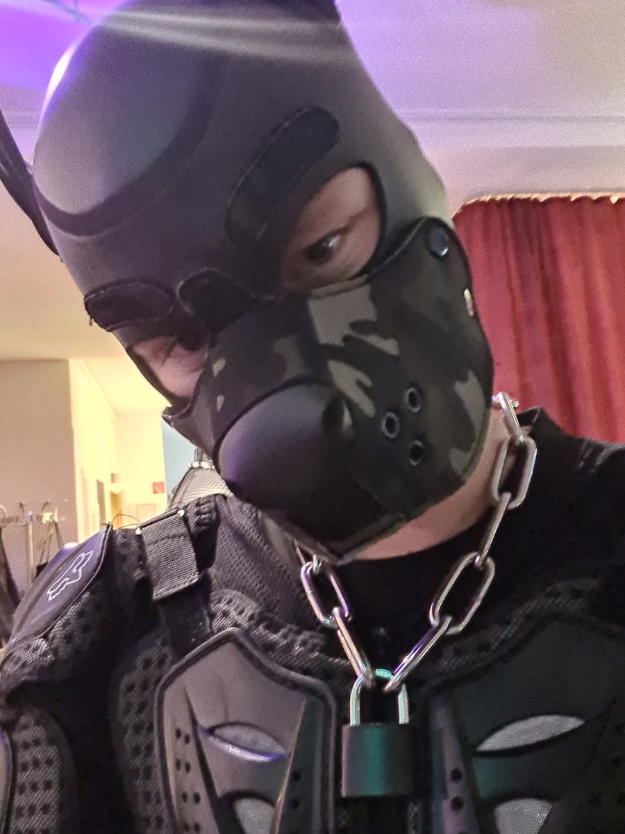 Sooo... can we now cuddle ?🙊

Thanks <a href="/MXGearDude/">MXGearDude</a> for letting me try this jacket 🙊
And the lock 
And the other MX stuff I was wearing that evening 👀😅🤗