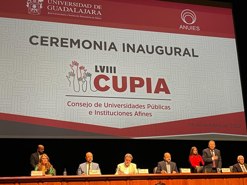 jp_arroyo_'s tweet photo. Participé en la LVIII Sesión Ordinaria del Consejo de Universidades Públicas e Instituciones Afines de la @ANUIES en donde presenté el nuevo Marco Curricular Común de la Educación Media Superior en cuya discusión participaron activamente los miembros de esta comunidad 👇
01/04 https://t.co/THTW7uXJgt