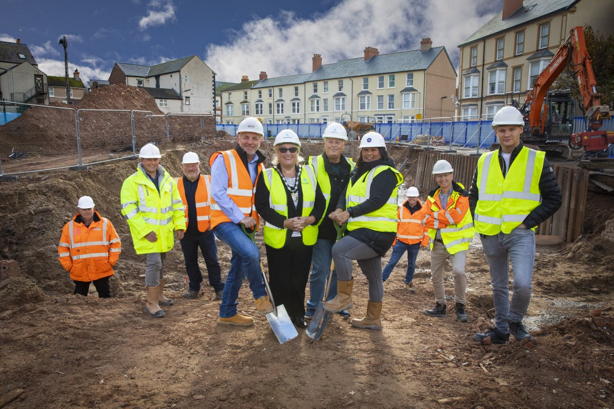 ClwydAlyn's tweet photo. Here’s a sneak preview of how our ground breaking ceremony went at Edward Henry Street in #Rhyl today. Now for the construction of 13 three bedroom #affordable family homes by @nwpsbuilders 
More news about this event next week.😊
@DenbighshireCC @WelshGovernment
@RhylTownCouncil https://t.co/LcS4NEzQ47