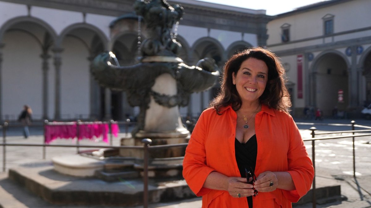 Good evening all! Come with me to the ⁦@UffiziGalleries⁩ in 10 mins ⁦@channel5_tv⁩ X