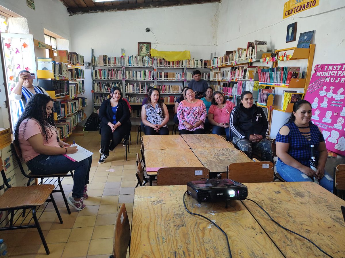 IEMDgo_'s tweet photo. Con el objetivo de informar a las mujeres sobre la importancia de conocer los factores de riesgo y signos de alerta del Cáncer de Mama para disminuir su riesgo, llevamos a cabo la plática de Prevención del Cáncer de Mama en la comunidad de #Tejamen, en el mpio. de #NuevoIdeal https://t.co/HR5qvSyfSc