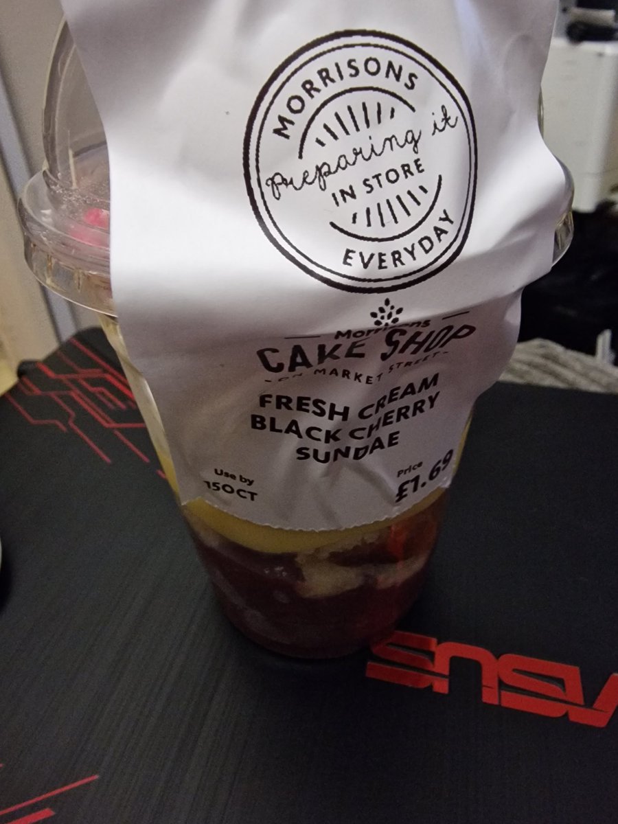 BCJ050408's tweet photo. @Morrisons I'm fairly sure this isn't black cherry like the label says the other one was definitely not! https://t.co/MLjv4Psg0R