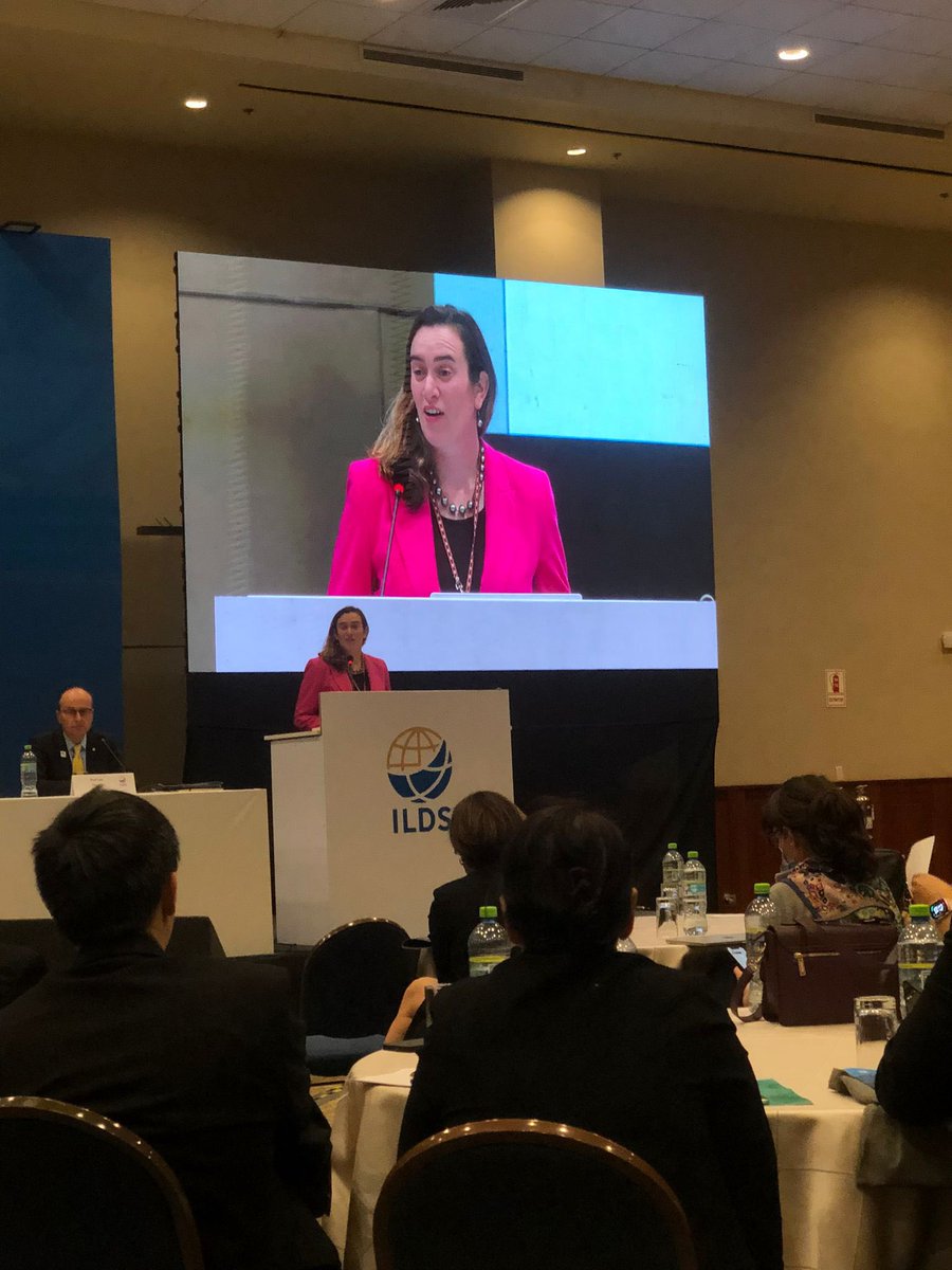 DrEstherFreeman's tweet photo. Such an honor to speak on behalf of our #globalhealth #dermatology mentorship leadership program @glodermalliance here at the #WorldSkinSummit in Peru. These mentees will change the world! #dermtwitter. Thanks to @ILDSDerm & @cerave for their support. https://t.co/5rkK47hWTo